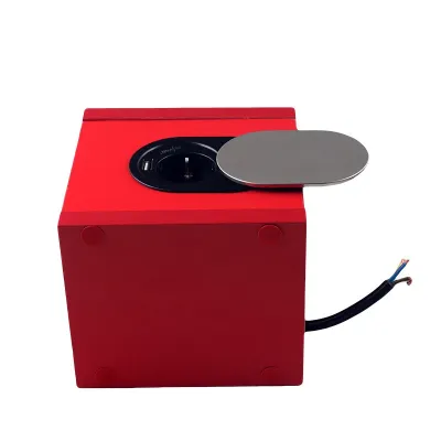 Меблева розетка 1 x 16 а , 1 x USB 2,4 А, провід 3 x 1.5 mm² EH-AR-304