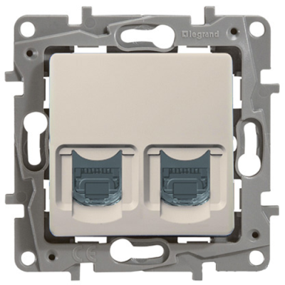 Розетка интернет двойная RJ-45, UTP, кат. 6, Legrand Etika (слоновая кость)