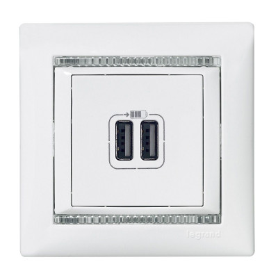 Розетка USB (2 выхода) Valena Legrand 770470, цвет белый