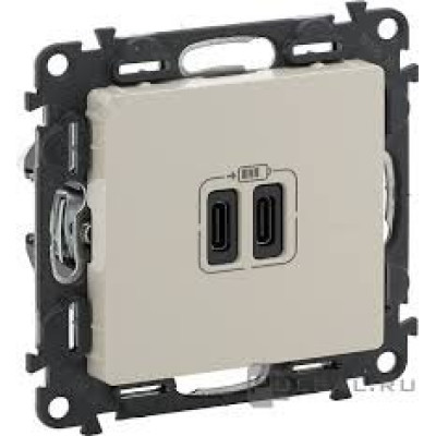 Розетка з двома USB-роз`ємами тип C + тип C 240V/5V 3000мА Legrand Valena Life 753207, колір слонова кістка