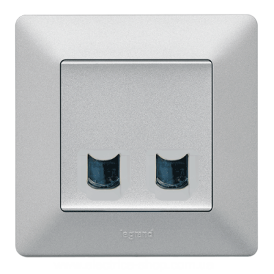 Valena LIFE Розетка комп`ютерна подвійна RJ45 UTP 5cat. алюміній