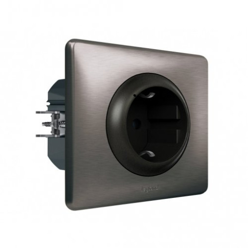Розумна розетка з з/к 16А/230V Celiane with Netatmo 064838, титан