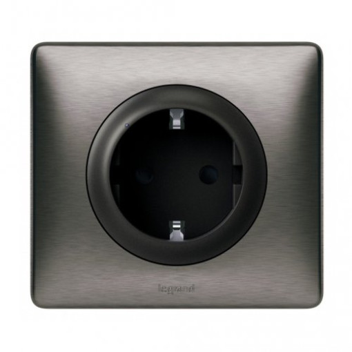 Розумна розетка з з/к 16А/230V Celiane with Netatmo 064838, титан