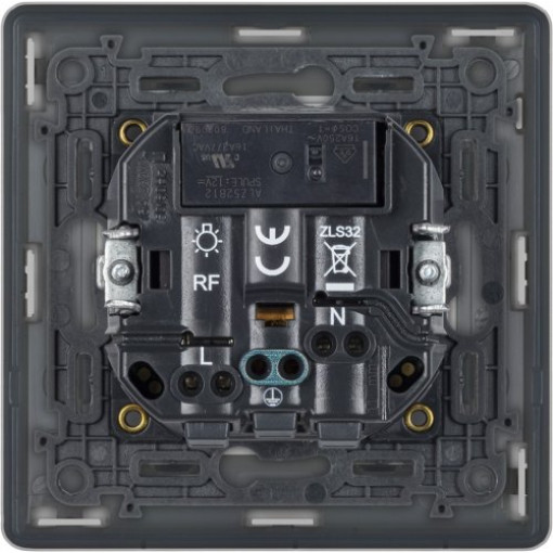 Розумна розетка з з/к 16А/230V Valena Life with Netatmo 7523947, алюміній