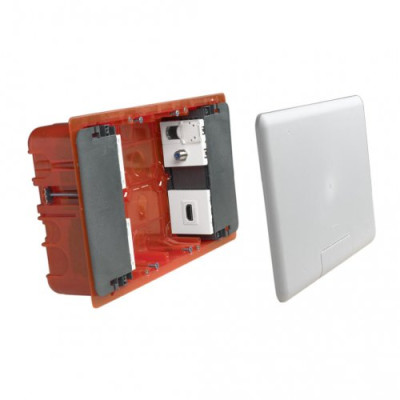 Коробка мультимедийна 285x142 мм Batibox Legrand